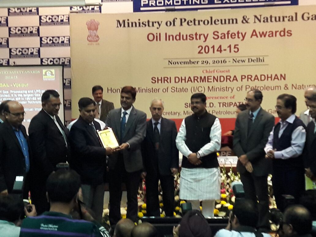 GAIL is conferred with four Oil Industry Safety Awards for the year 2014-15