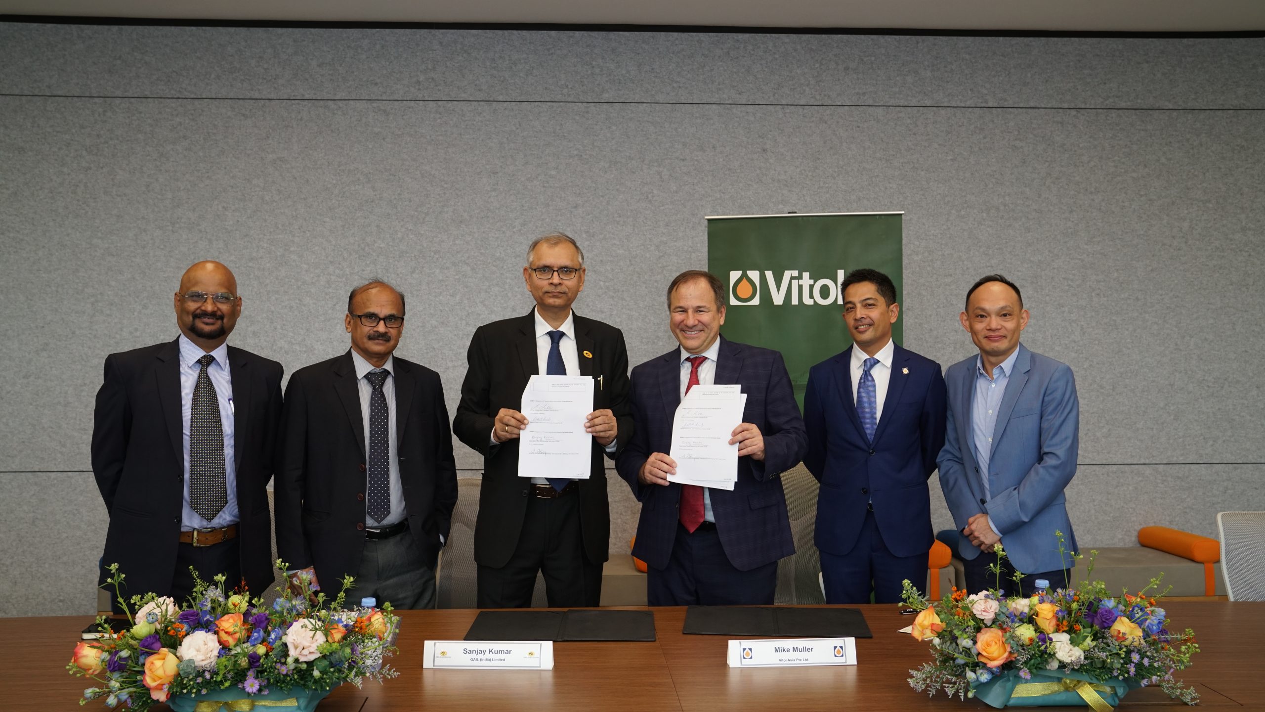 Vitol and GAIL Sign Long Term LNG Supply Deal into India