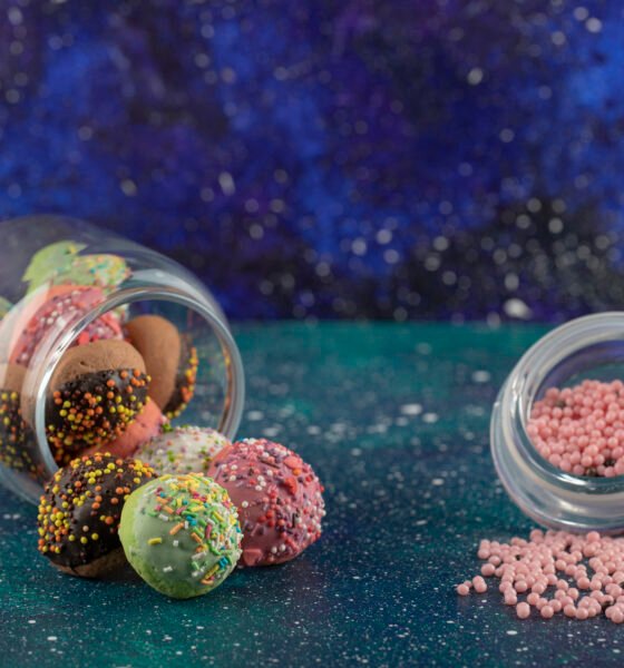 Alien Zours Strain Benefits, Effects & Sour Candy High