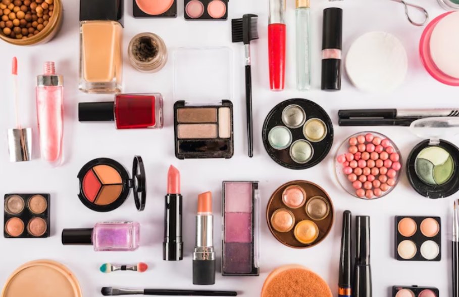 Unleash Your Glamorous Side with Luxury Cosmetics: A Comprehensive Review and Guide